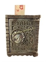 Kenton cast iron still bank.  3.25" x 2.5"