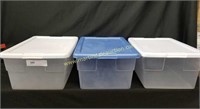 3 Plastic Containers w Lids