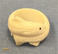 Faux ivory ring in the shape of a salmon   (g 22)