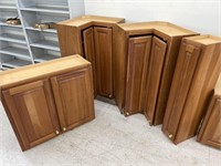 Upper Cabinets / Corner Cabinets