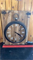 Rustic Design Clock