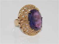 Retro 9ct yellow gold synthetic Alexandrite ring