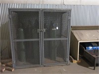 Cage71"x72"x35"