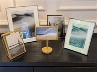 5PC ASSORTED PICTURE FRAMES