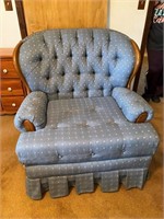 Very clean - extra wide upholstered chair