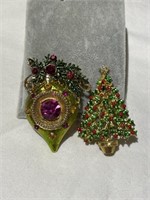 2 Vintage Christmas Brooches