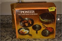 327: Pioneer 7 pc cast iron cookware NIB