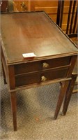 Vintage two-drawer end table