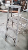 bundle of ladders