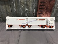 CCX scale model semi & tactor w/pup trailer
