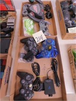 (7) Sony Playstation 2 Controllers