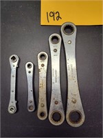 Set of 5 Craftsman Ratcheting Wrenches