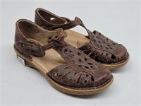 Earth Women's Brown Shoes Petunia 6.5 B