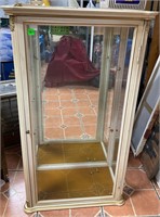 Lighted Curio Cabinet-missing shelves, w/ glass