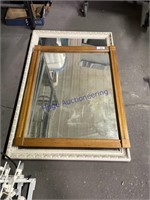 PAIR OF FRAMED WALL MIRRORS, 27X33", 30X45"