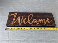 Wood Welcome Sign (15.5" x 5.5")