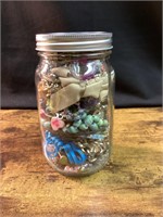 CRAFT JEWELRY PARTS IN MASON JAR