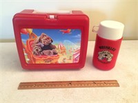 Red Wrinkles Lunchbox with Thermos