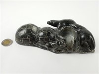 Sculpture inuit en stéatite (pierre a savon )