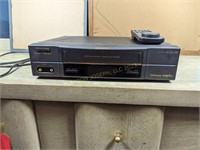 FISHER 4 Head VCR FVH-4509
