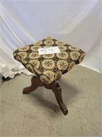 Upholstered Wooden Seat 13.5"x13.5"x17"