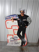 Dale Sr. Stand Up