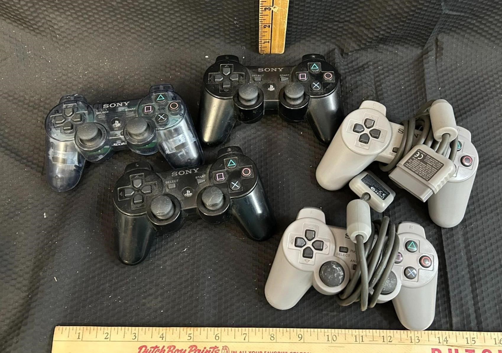 Lot of Play Station Controllers