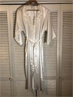 VINTAGE CALIFORNIA DYNASTY NIGHTGOWN ROBE SMALL