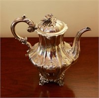 EARLY VICTORIAN ENGLISH STERLING TEAPOT