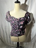 New Crave FAME floral top size L