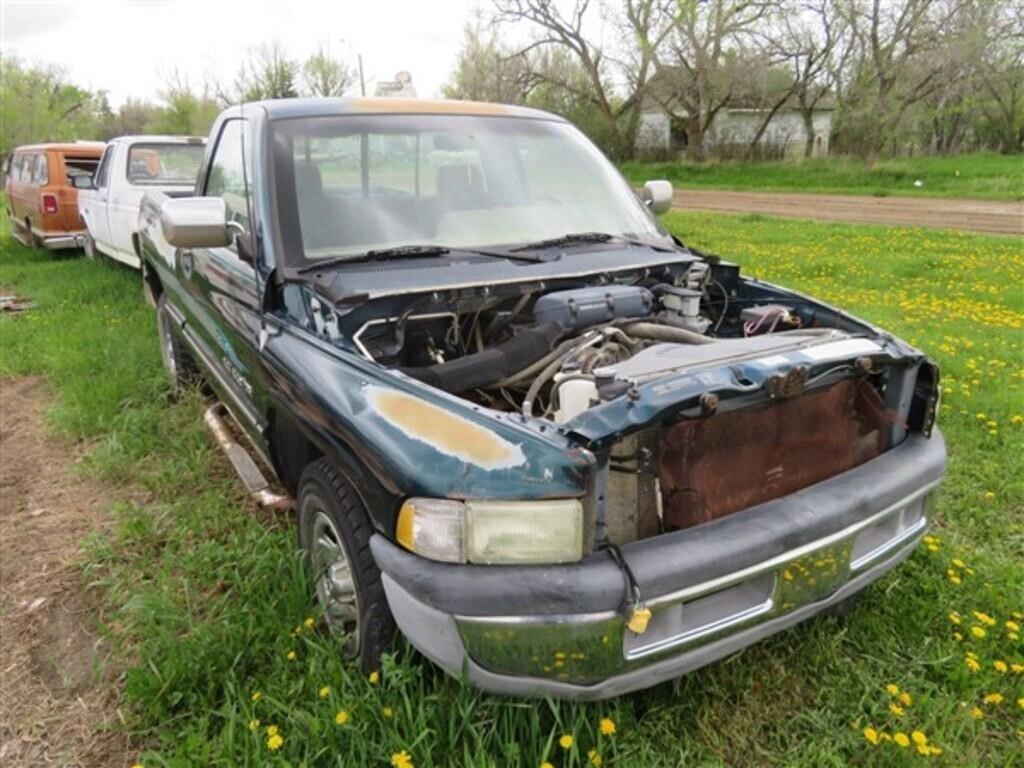 Dodge Ram 1/2 Ton Truck (Circa 1994)(Green)