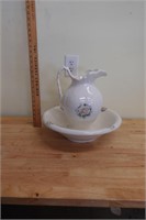 Antique Victorian Ceramic Water Pitcher/Wash Basin