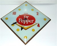 DR PEPPER 10 2 4 ADVERTISING LIGHTED CLOCK works