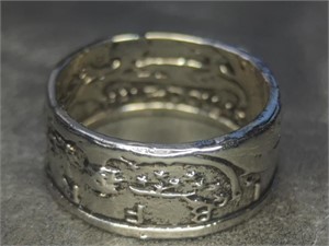 1945 Liberty ring size 8