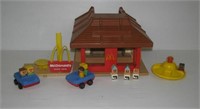 Vintage Playskool McDonalds station.