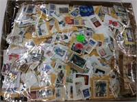 Canada Stamps Of Paper 1000's