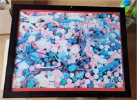 ICONIC FRAMED CANDY PUZZLE