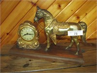 United Horse Clock No.315 NOT WORKING