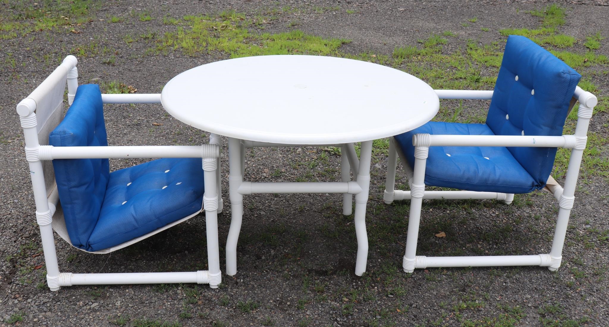 Round Plastic Patio Table w/ 2 Chairs & Cushions