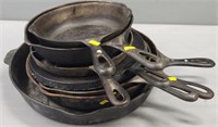 Cast Iron Skillets Country Kitchen