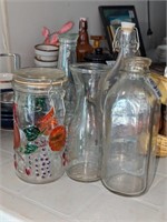 Jars, vases, etc