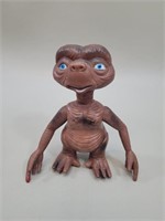 1980's Extra Terrestrial E.T. figure