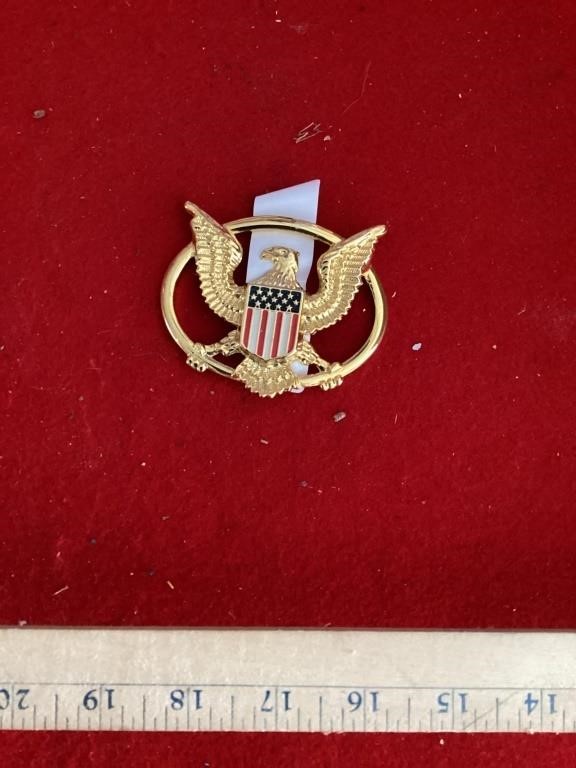 Presidential Seal Golden Pin