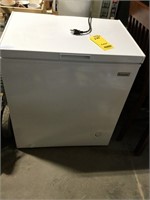 Criterion Chest freezer A-1 good