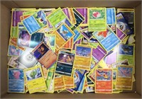 (400+) Assorted Pokemon Trading Cards