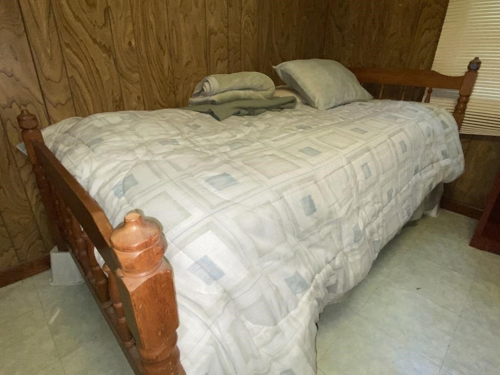 Twin Bed With Mattress & Bedding