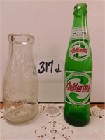 C.C.I.C. Co. Galesburg, IL. 1 Pint Milk Bottle &