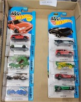 TEN HOTWHEELS CITY COLLECTOR VEHICLES