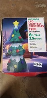 OUTDOOR LED LIGHTED CHRISTMAS TREE INFLATABLE 6FT