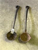 Metal spoons